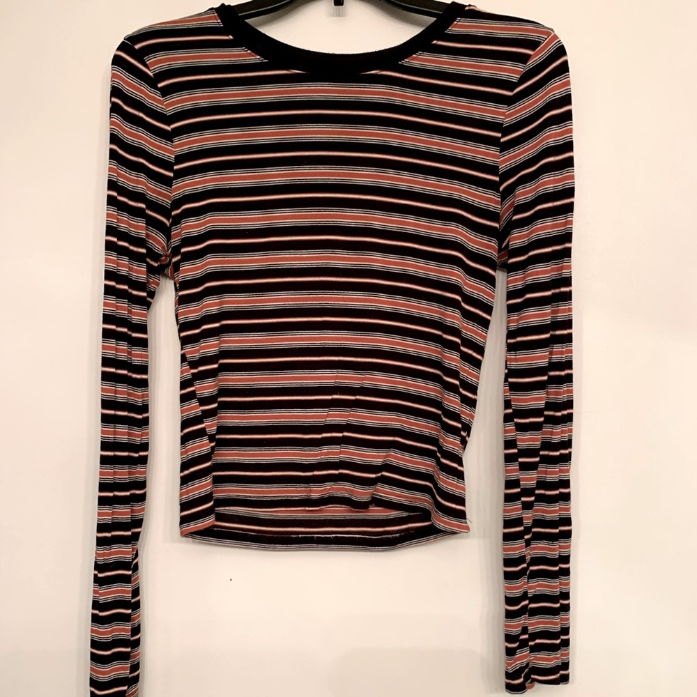 Forever 21 thin material long sleeve shirt